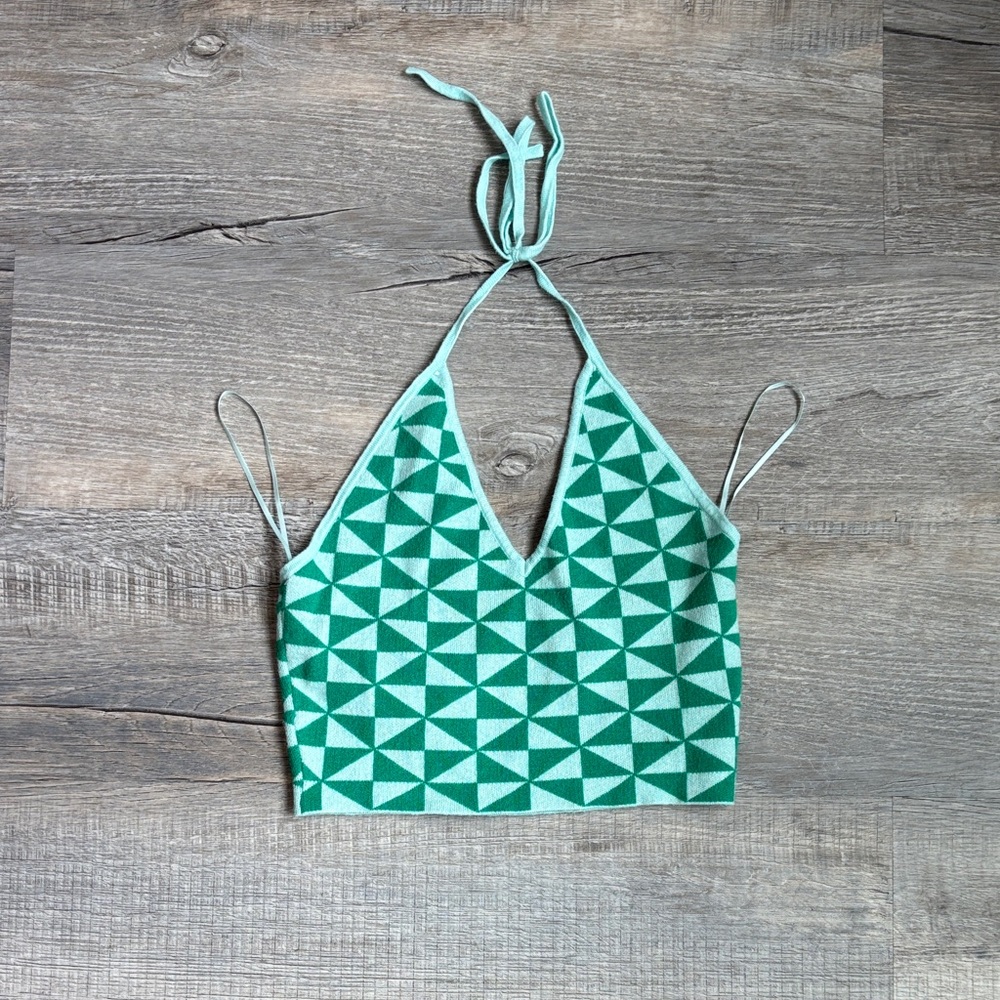 La Hearts Teal and White Geometric Crop Top